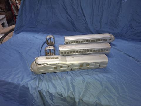 Photos of Lionel r3 752e-753-754 silver
